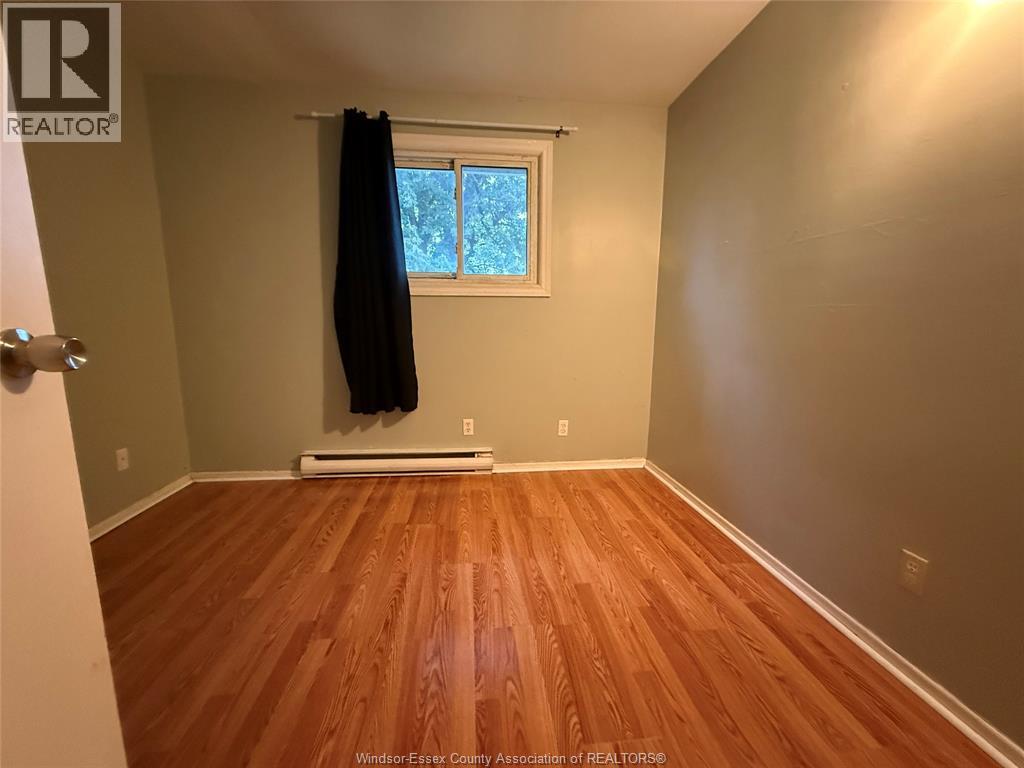 1110 ABBEY COURT - Image 12
