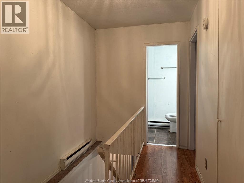 1110 ABBEY COURT - Image 17