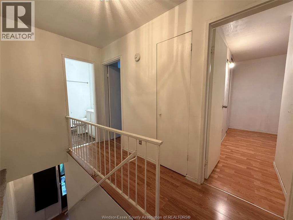 1110 ABBEY COURT - Image 18
