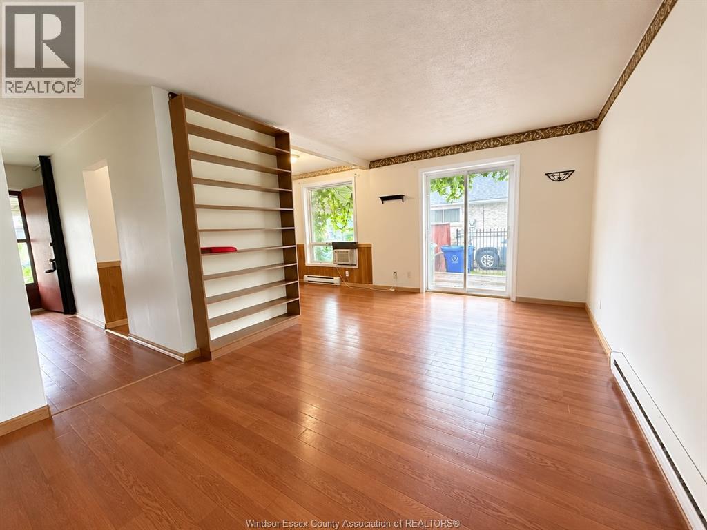 1110 ABBEY COURT - Image 4