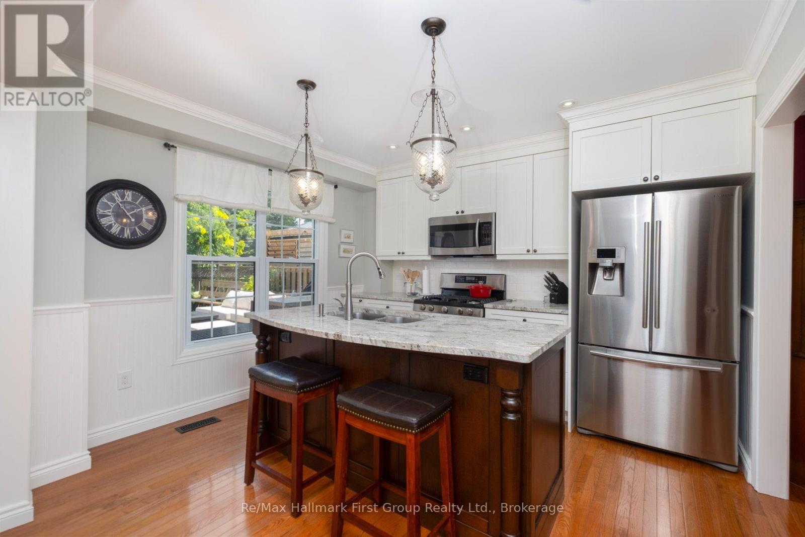 24 STRATHMANOR DRIVE - Image 10
