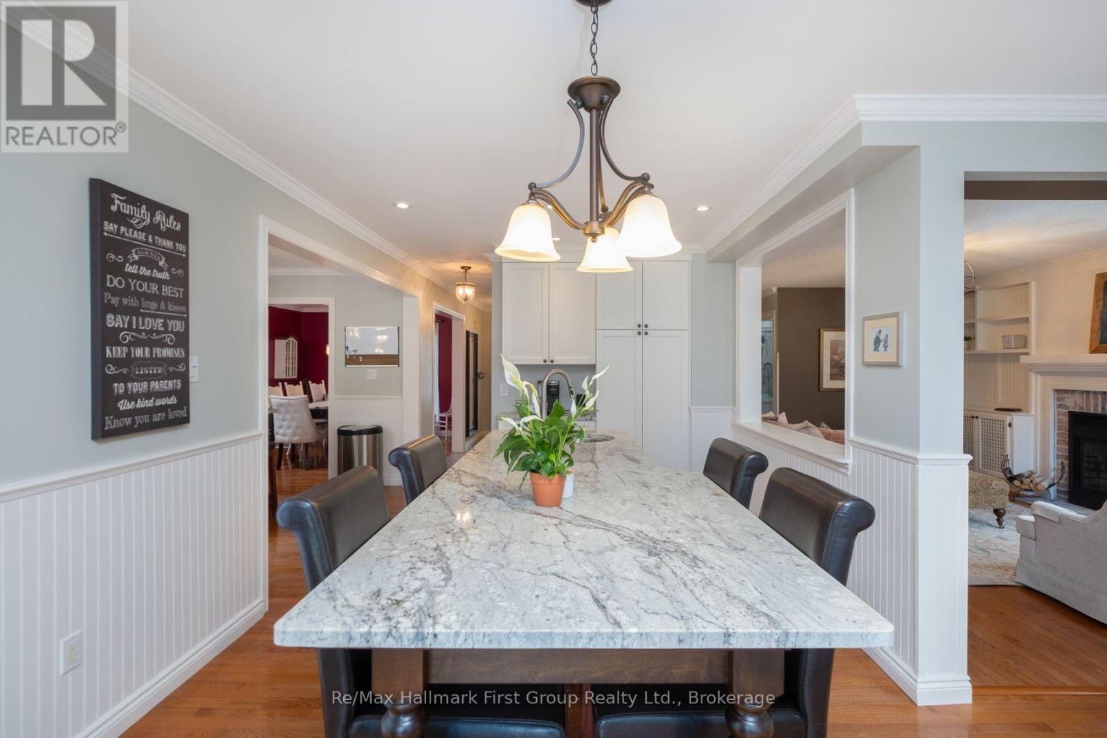 24 STRATHMANOR DRIVE - Image 12