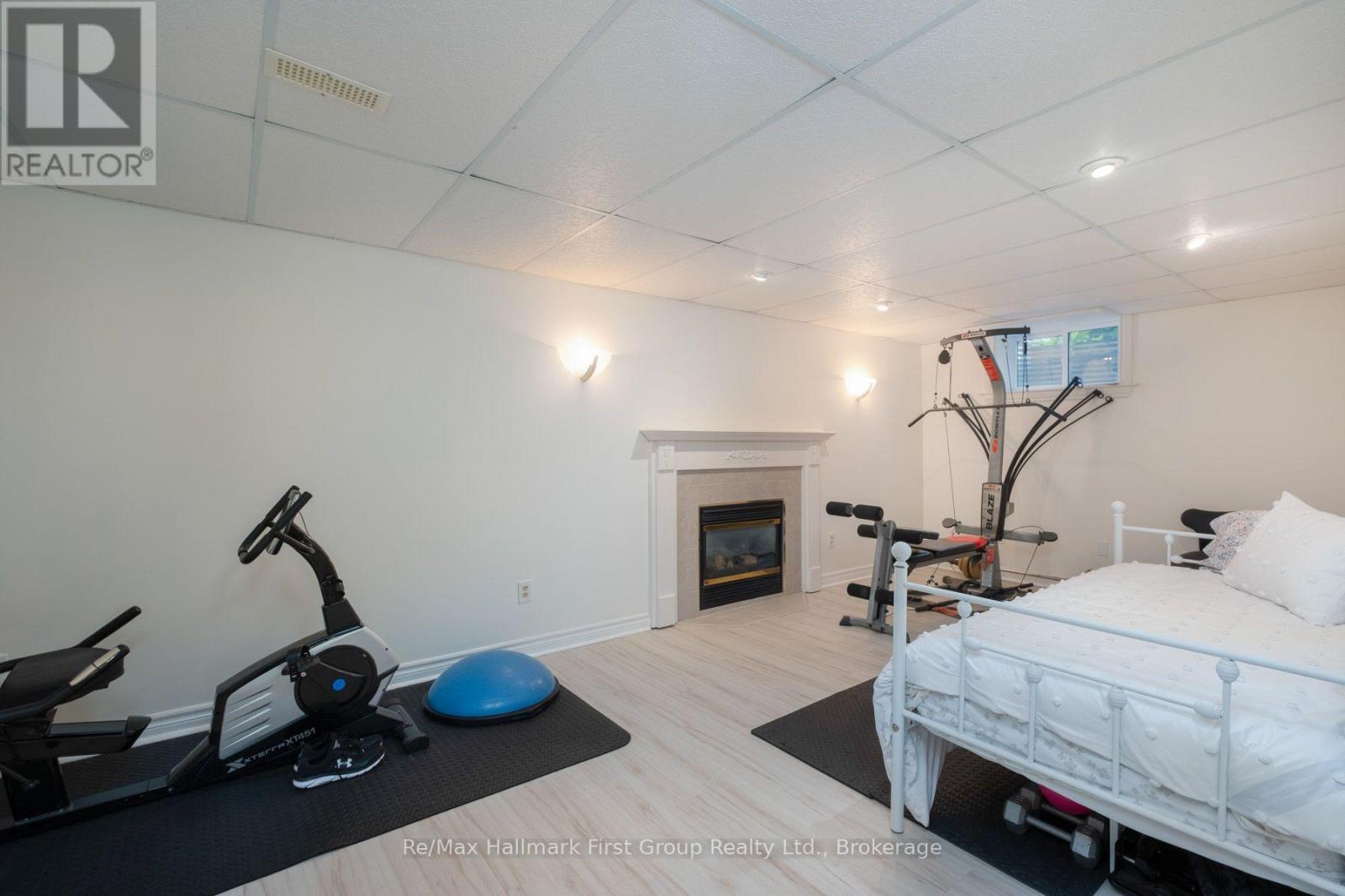 24 STRATHMANOR DRIVE - Image 24