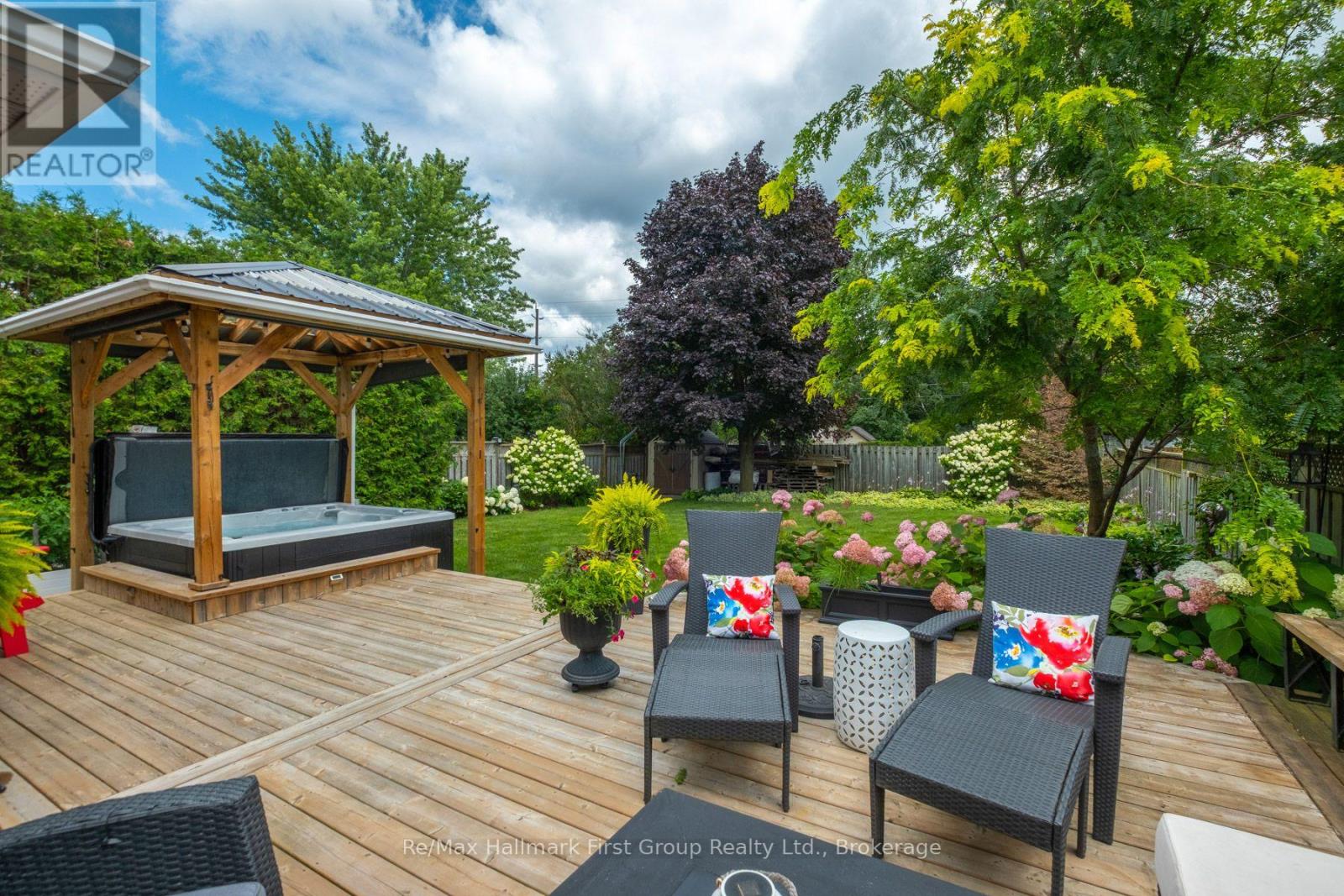 24 STRATHMANOR DRIVE - Image 7