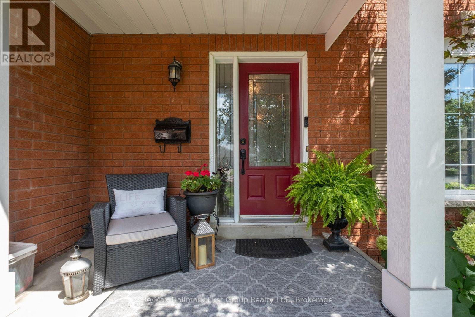 24 STRATHMANOR DRIVE - Image 8