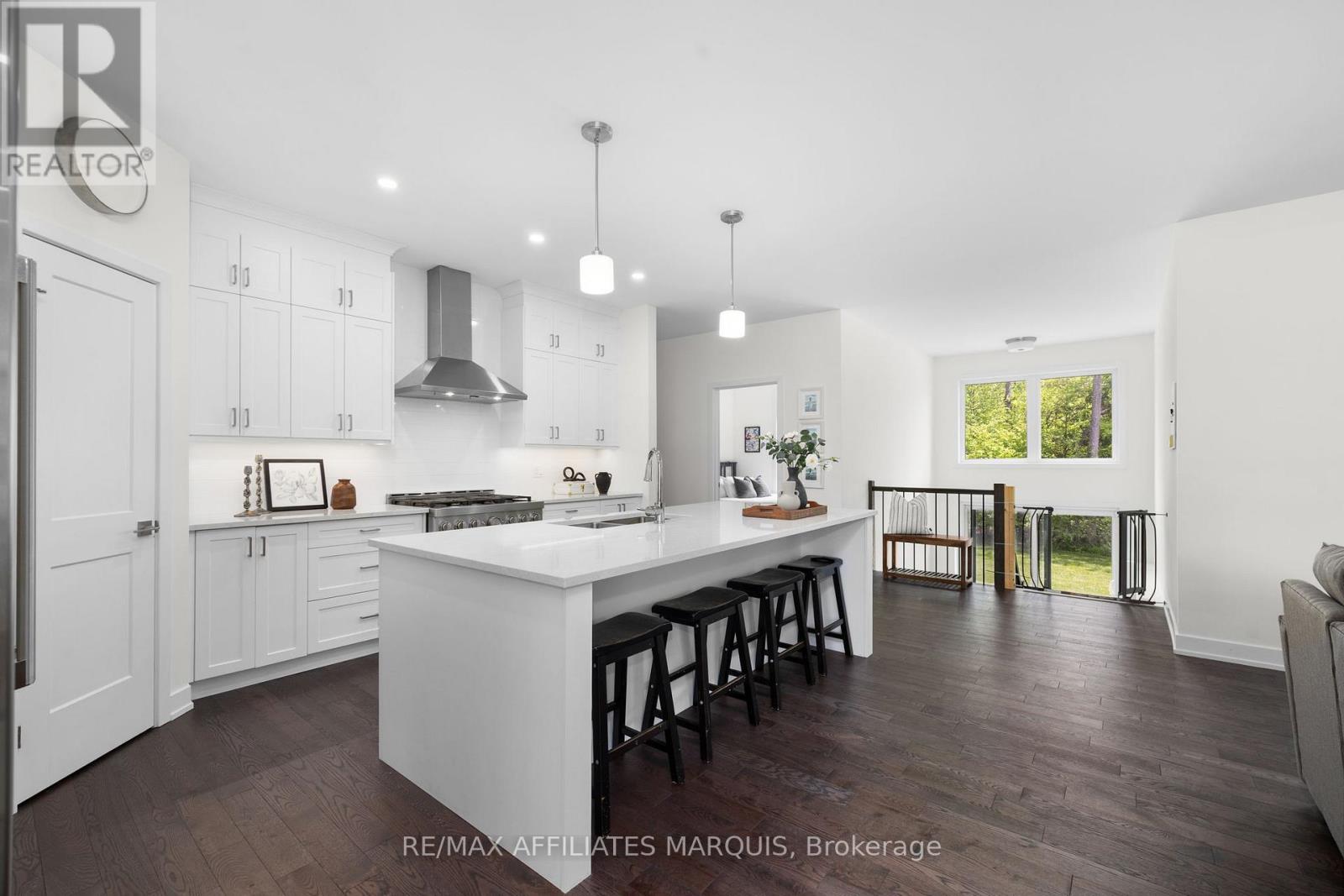 147 GOLF CLUB ROAD - 14