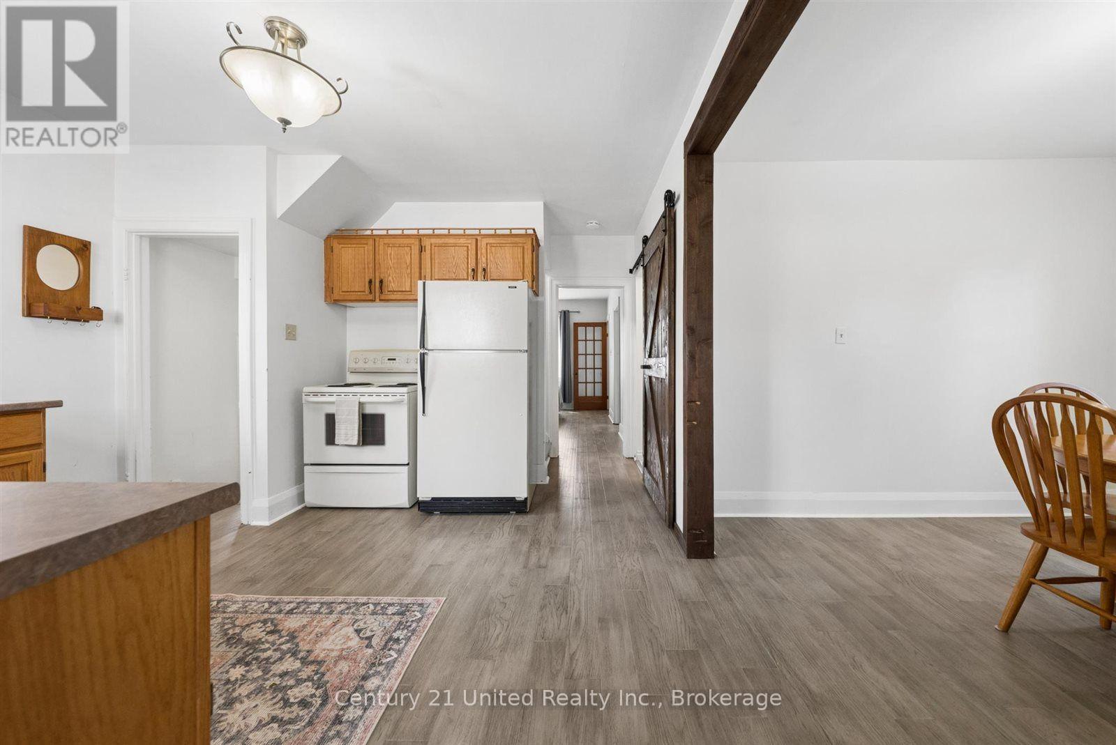 72 KENT STREET - Image 11