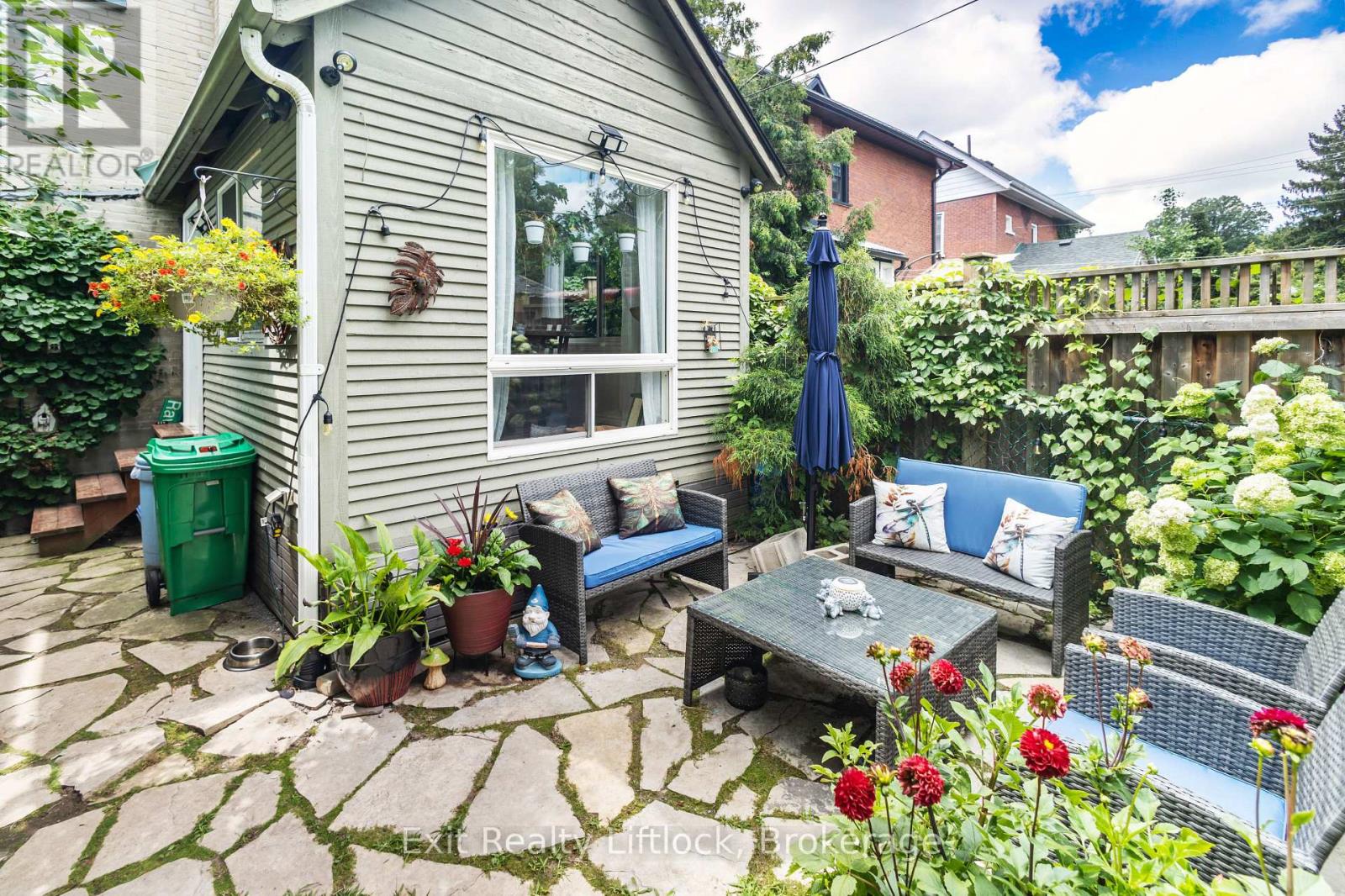 592 SHERBROOKE STREET - 19