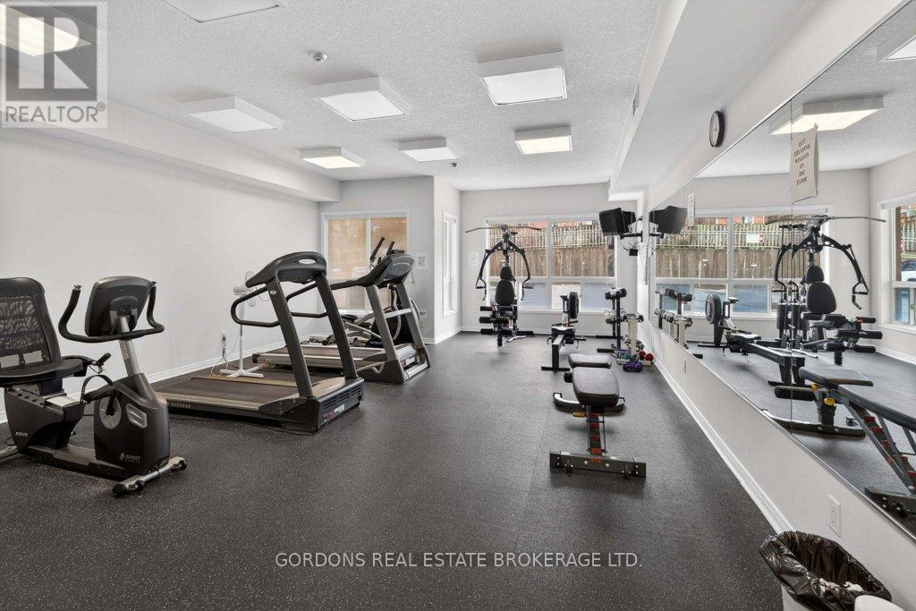#401 350 WELLINGTON STREET - 6