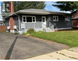 86 Poirier Drive, photo 2