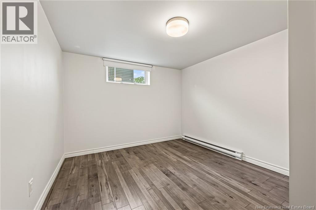 86 Poirier Drive - 34