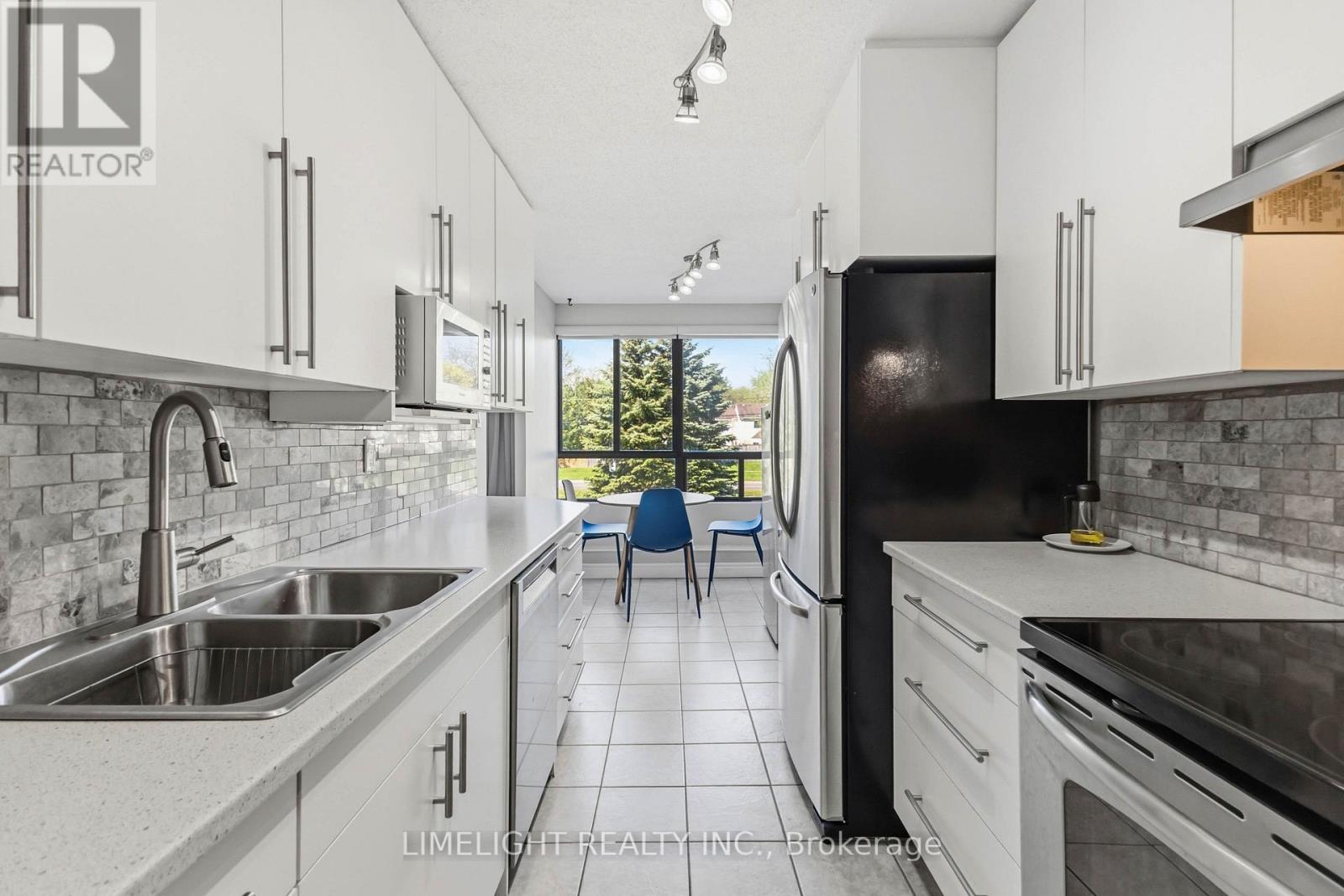 #210 1600 ADELAIDE STREET N - Image 14