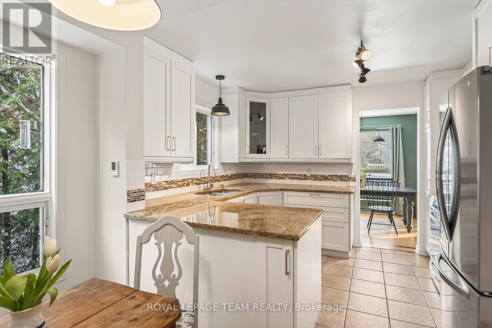3 Bed, 3 Bath House for Sale in Ottawa – 77 ARMAGH WAY, Ottawa – MLS# X13633018 - Image 9