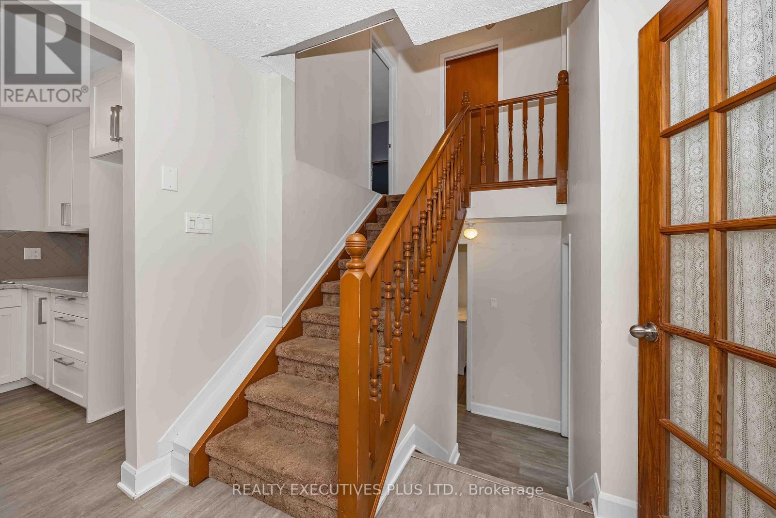 366 CHARRON STREET - Image 14