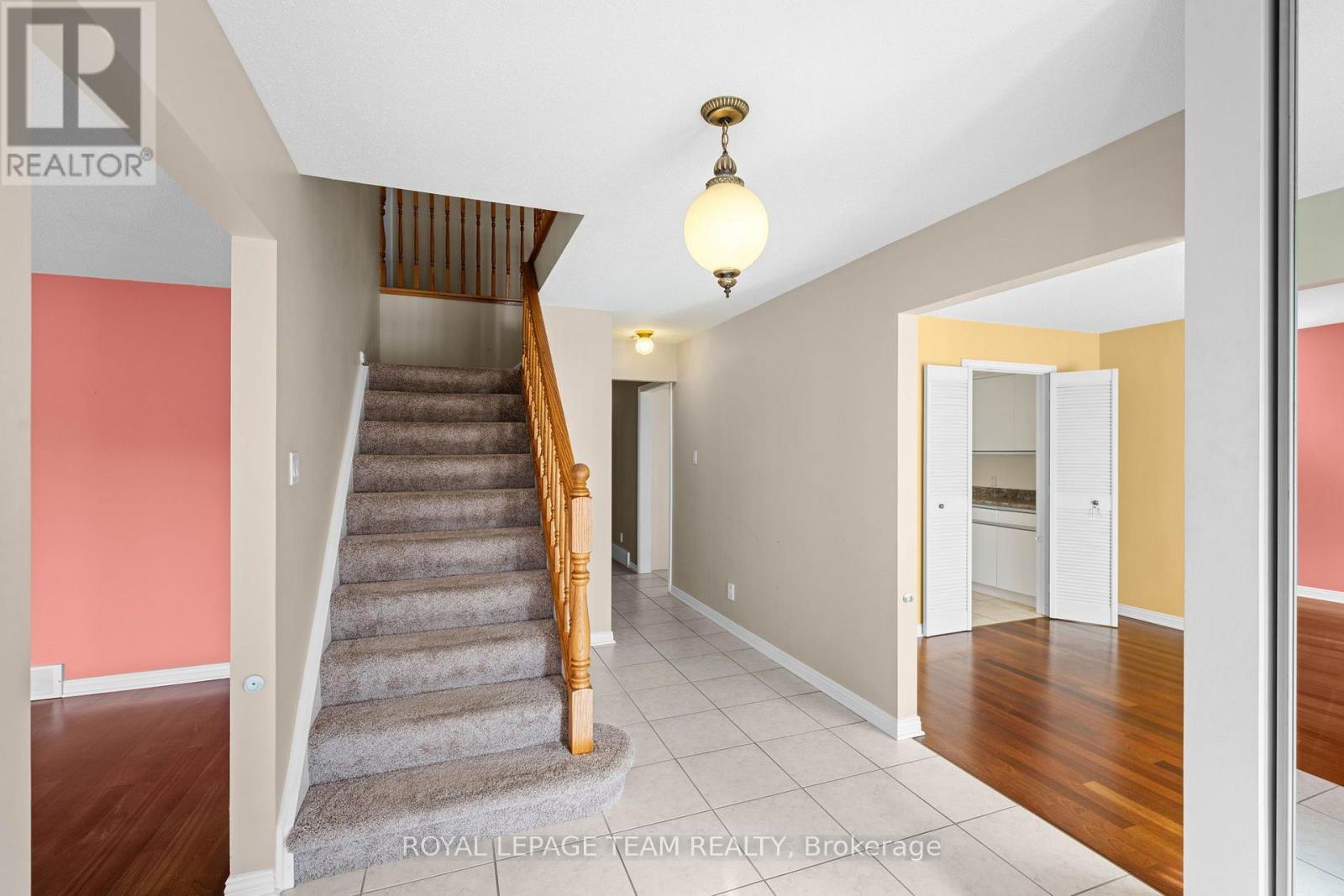 4 Bed, 4 Bath House for Sale in Ottawa – 22 MARKHAM AVENUE, Ottawa – MLS# X13633064 - Image 7