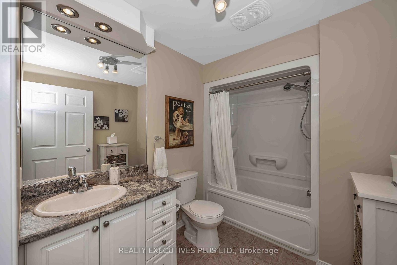 #103 2376 ALBERT STREET - Image 17