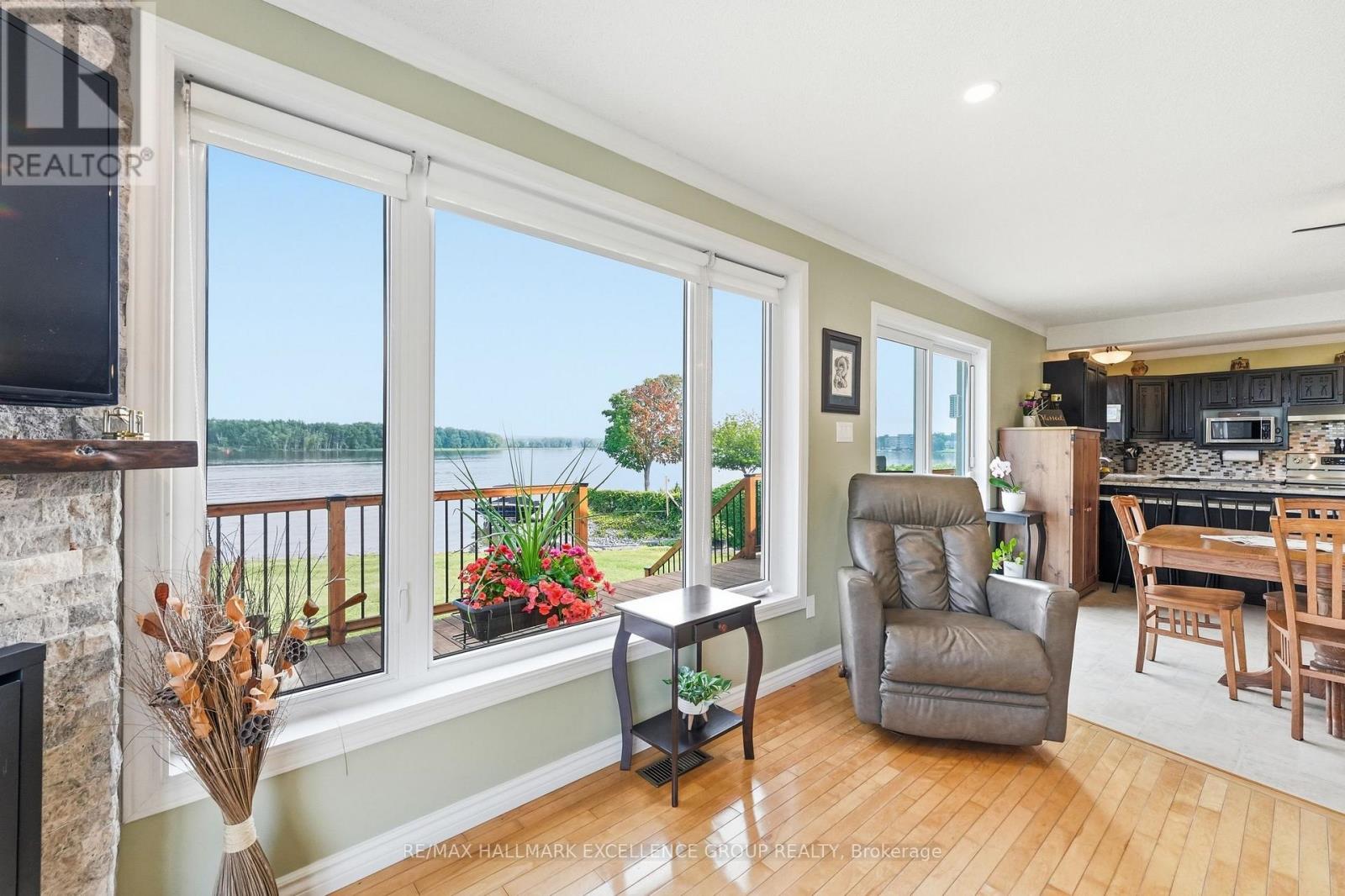 2570 WOODS STREET - Image 10