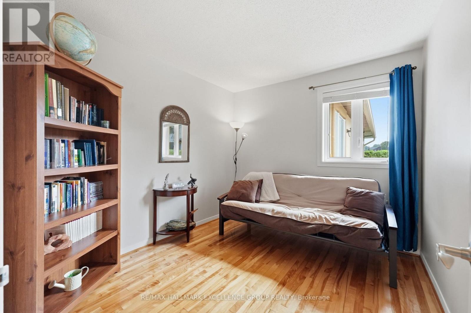 2570 WOODS STREET - Image 24