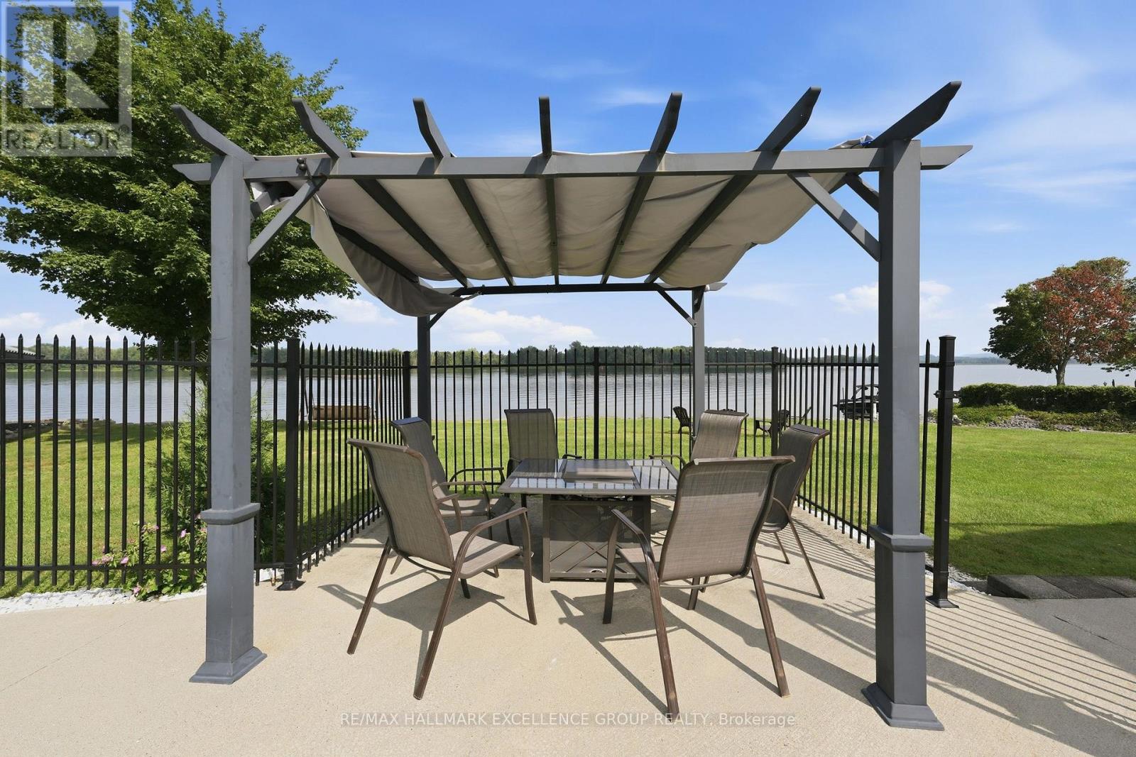 2570 WOODS STREET - Image 41