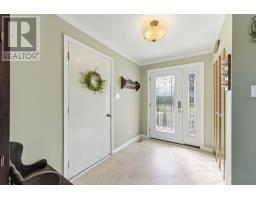 Dining room - 2570 Woods Street, Clarence Rockland, ON K4K1J2 Photo 6