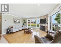Primary Bedroom - 2570 Woods Street, Clarence Rockland, ON K4K1J2 Photo 8