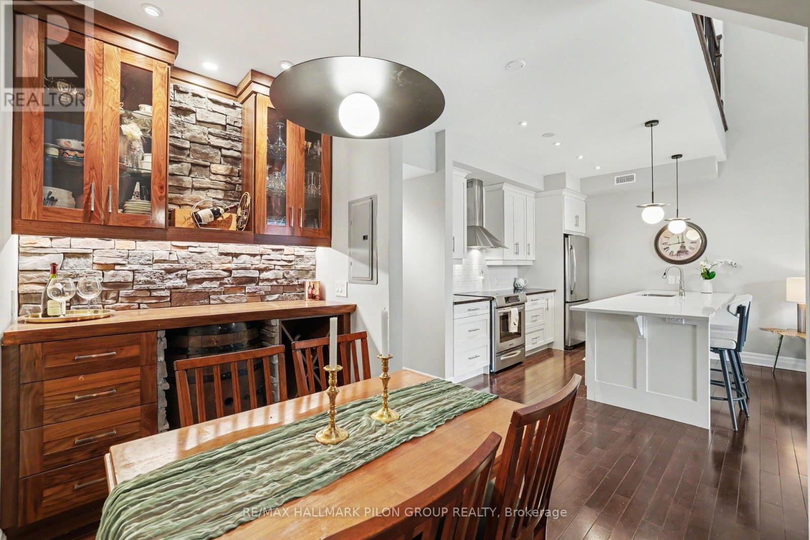 1 Bed, 1 Bath House for Sale in Ottawa – 44 MEACH PRIVATE, Ottawa – MLS# X13633182 - Image 7