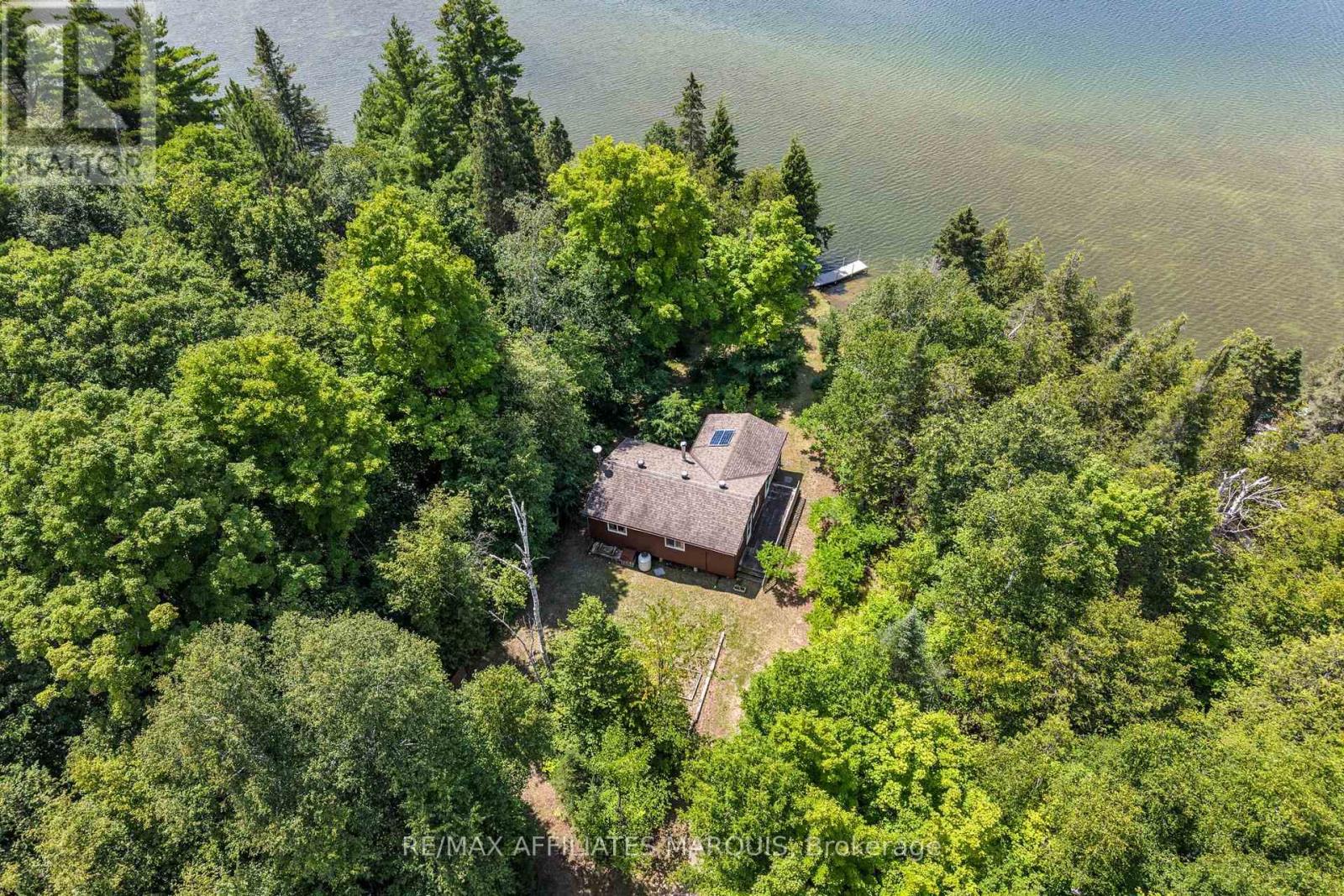 1015 PENYCK  LAKE LANE - 2