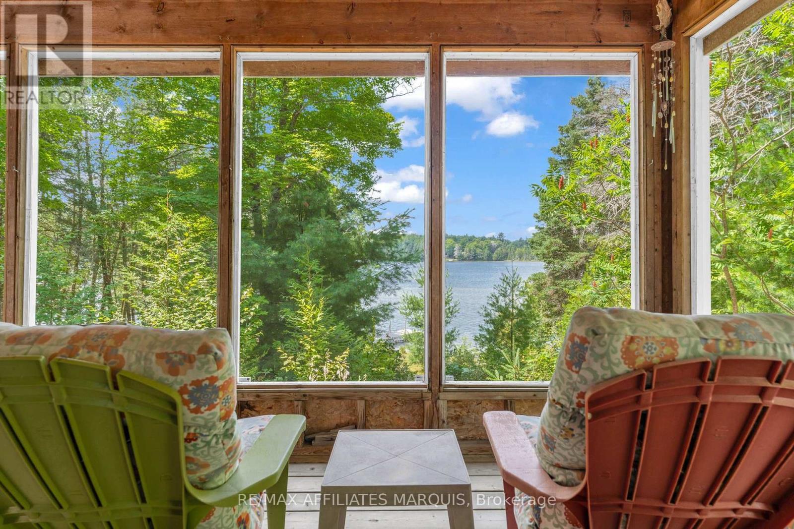 1015 PENYCK  LAKE LANE - Image 23
