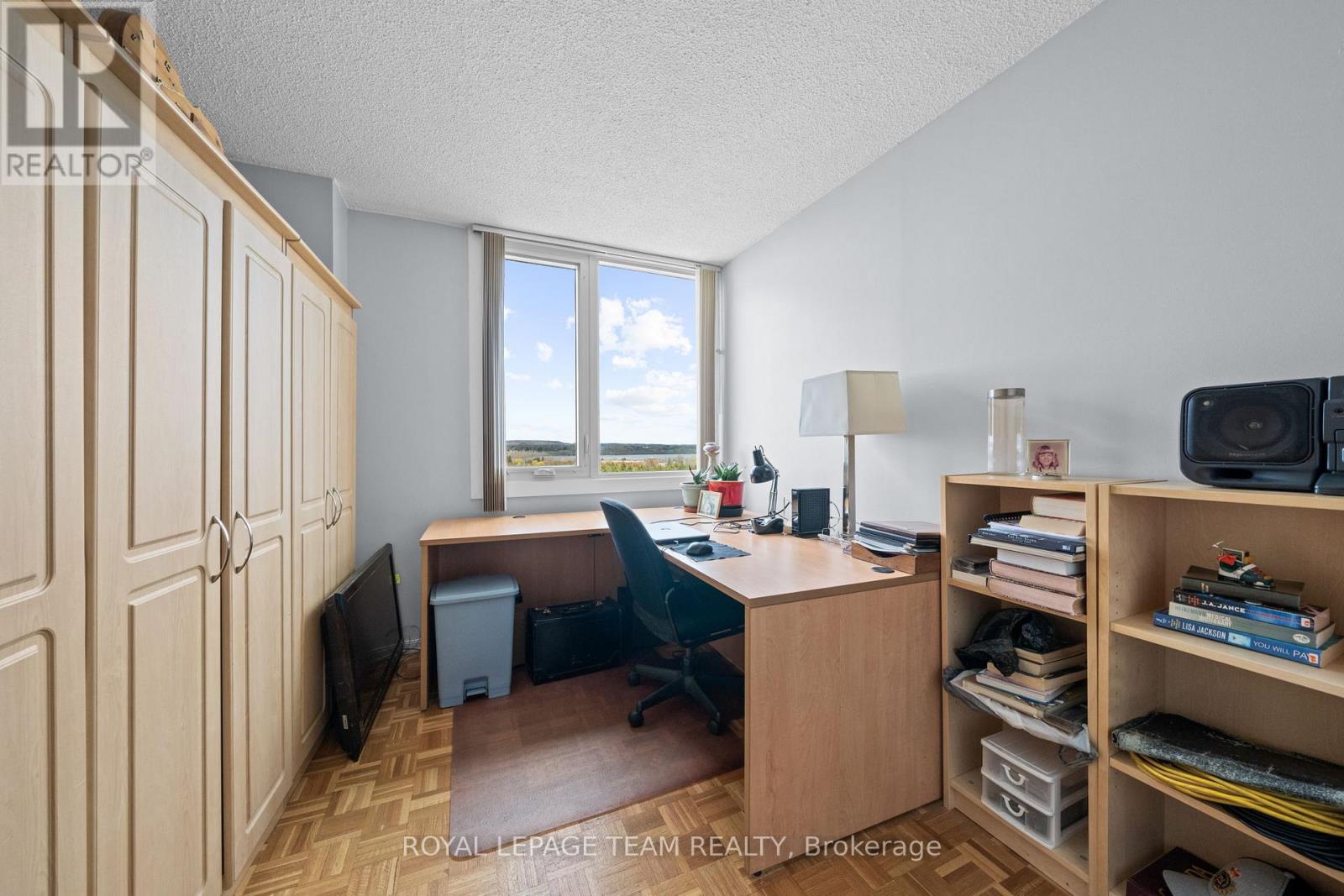 3 Bed, 2 Bath House for Sale in Ottawa – 1010 – 2625 REGINA STREET, Ottawa – MLS# X13633270 - Image 26