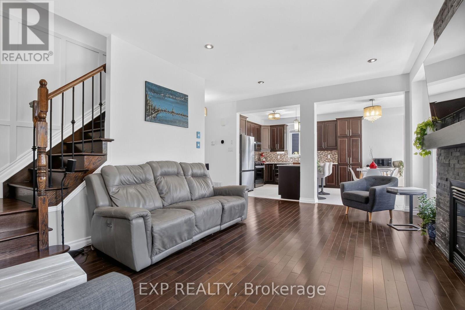36 WHITE TAIL DRIVE - Image 20