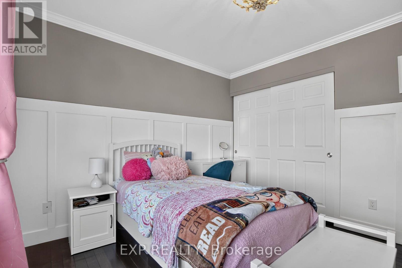 36 WHITE TAIL DRIVE - Image 33