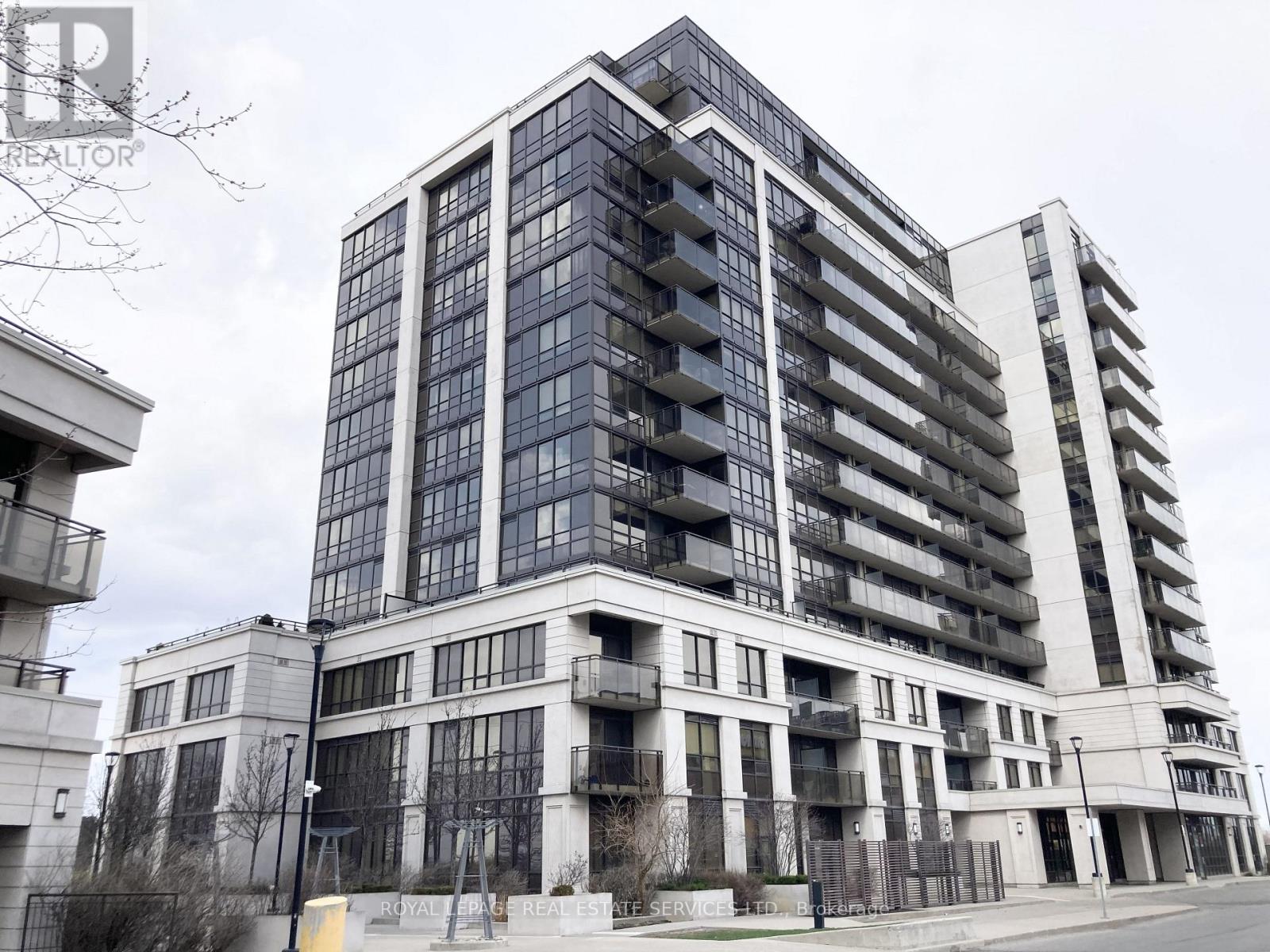 204 - 55 DE BOERS DRIVE