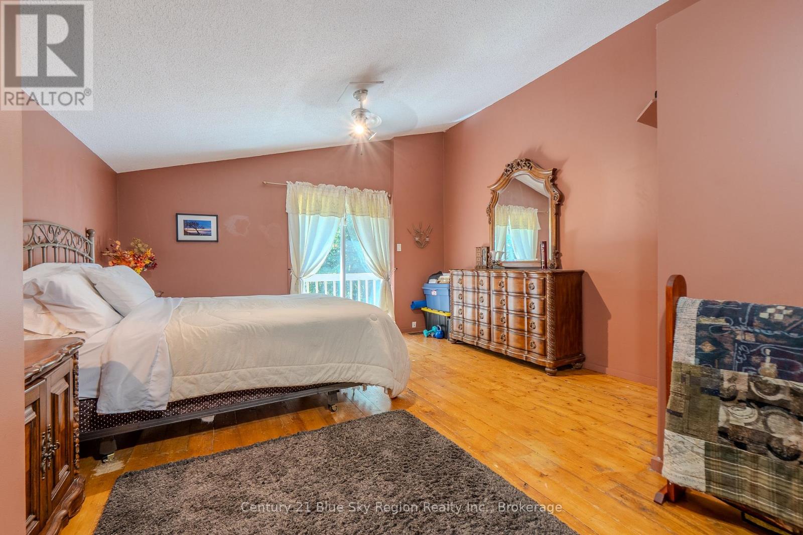 129 MOUNTAIN ROAD - Image 19