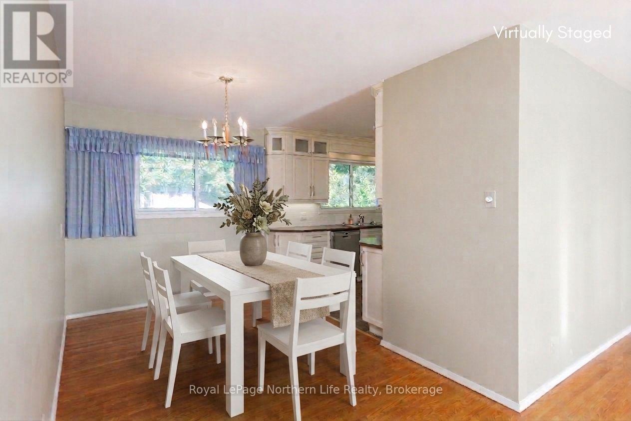 1319 CLARENCE STREET - Image 13