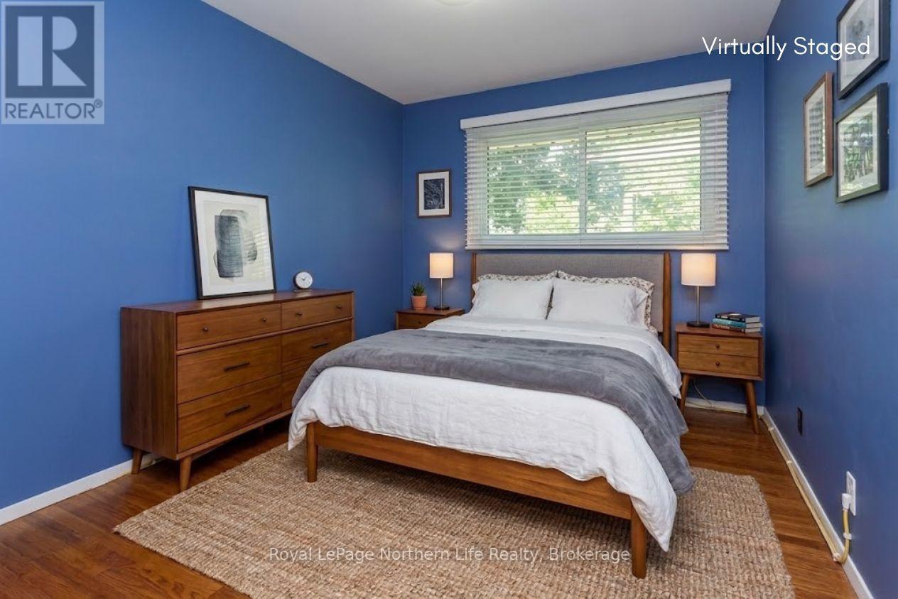 1319 CLARENCE STREET - Image 21
