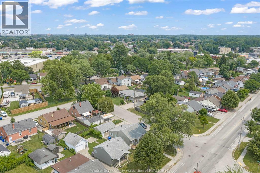 1592 Prince ROAD - Image 32