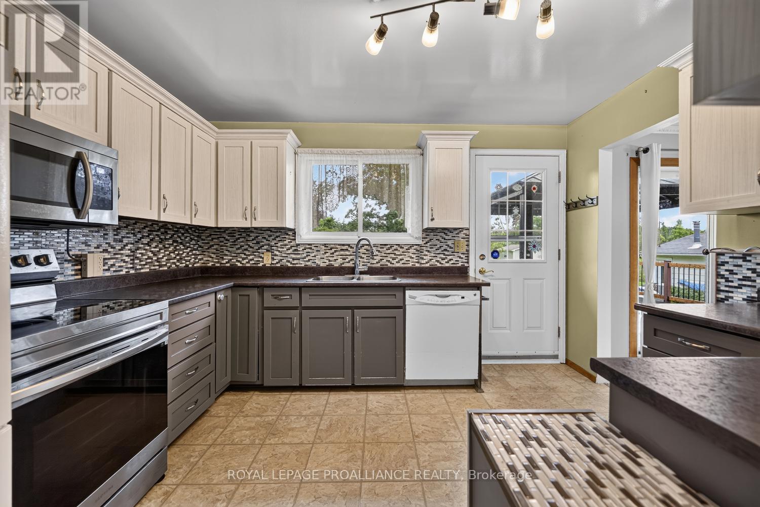 3201 ROCKY ROAD - Image 15
