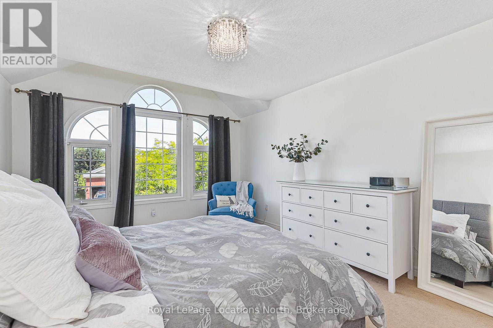 65 CONNOR AVENUE - Image 19