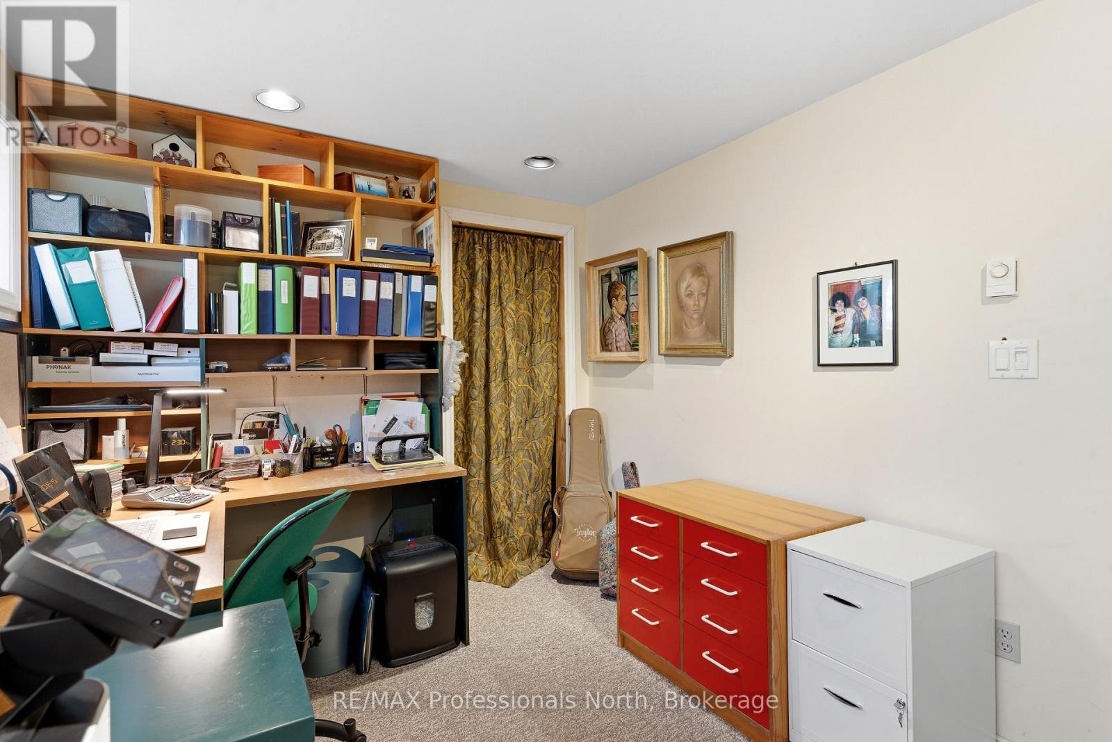 1048 ELK DRIVE - Image 35