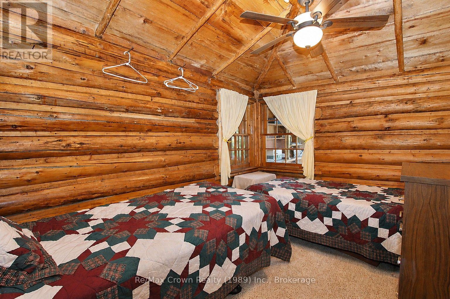 32 ARNOLD DRIVE - Image 22