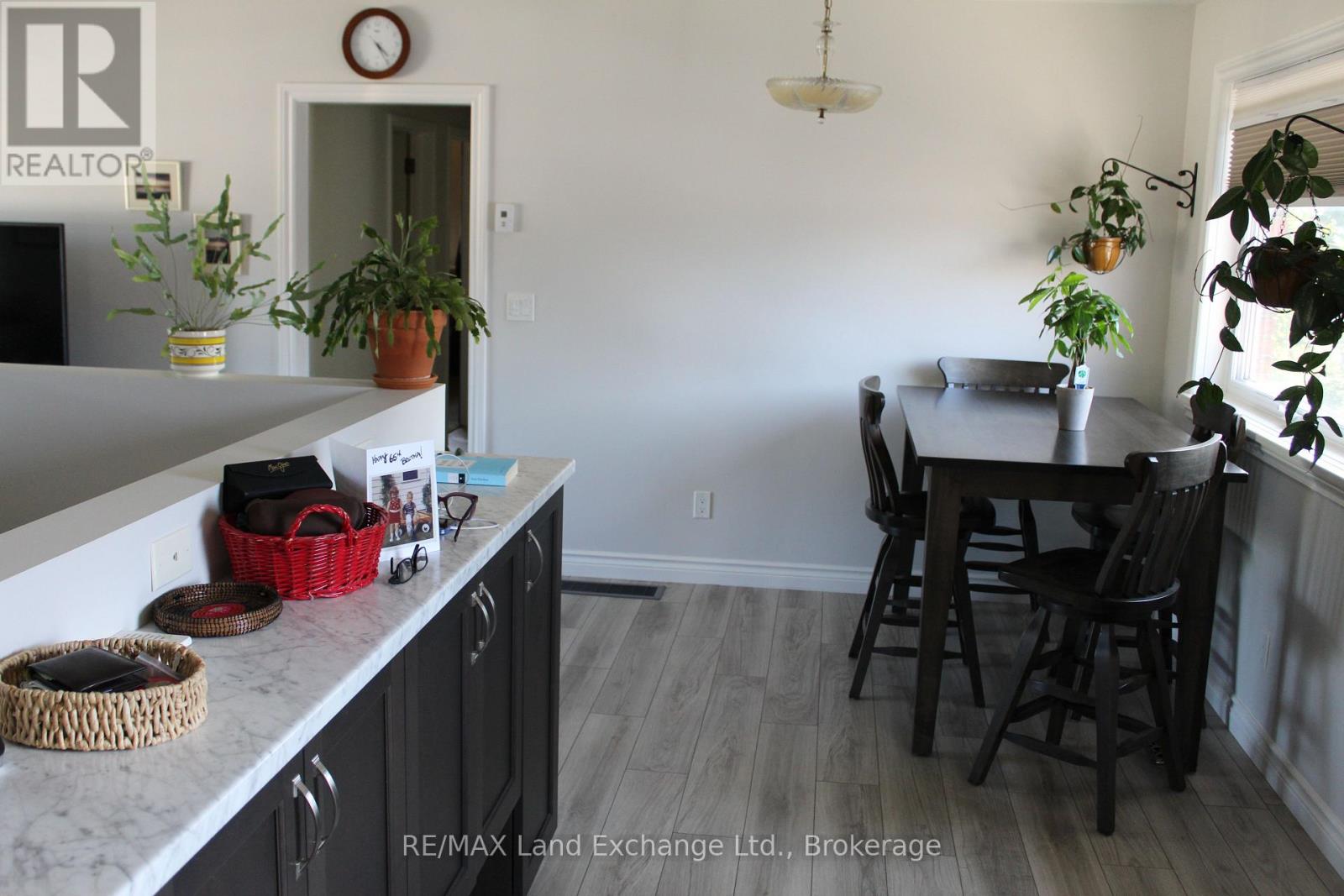 380 PRINCES STREET S - Image 6