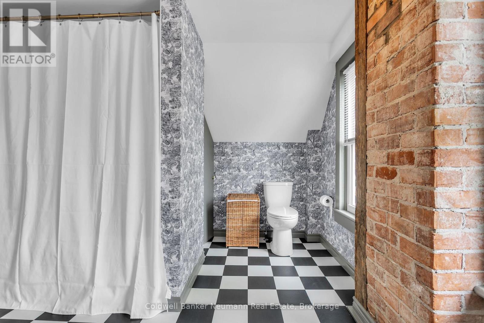 59 WASHINGTON GRAND AVENUE - 29