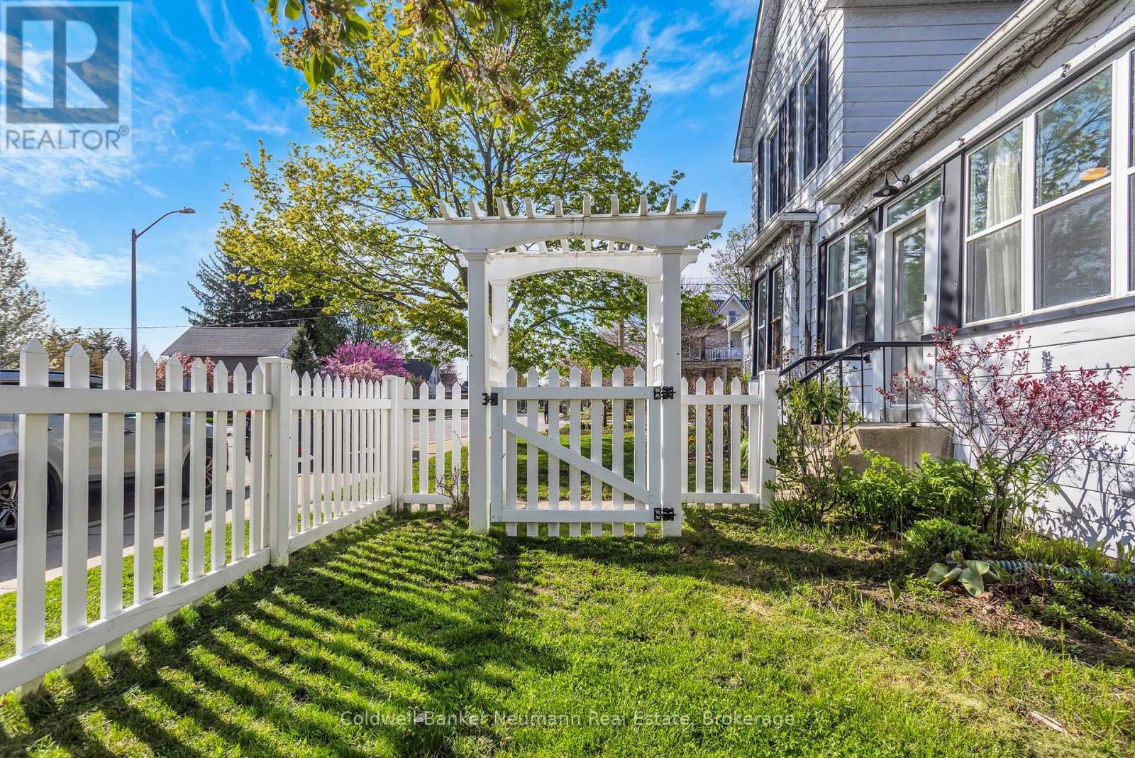 59 WASHINGTON GRAND AVENUE - 37