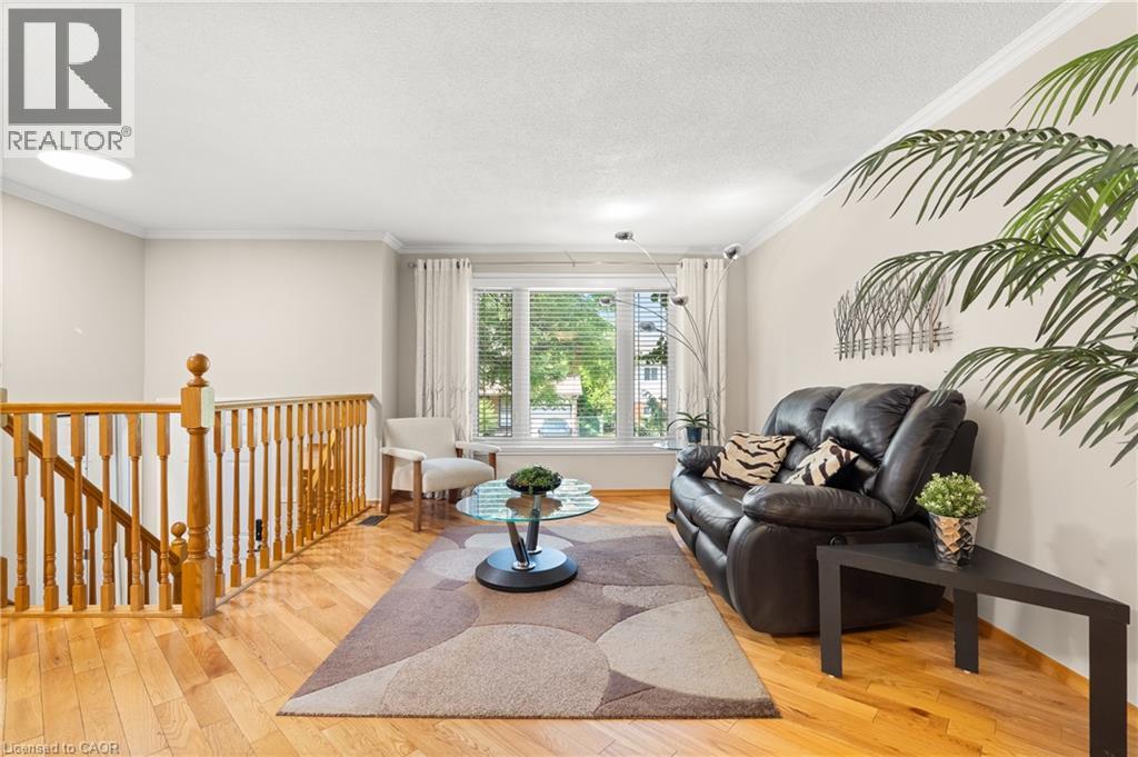 559 HALBERSTADT Circle - Image 11