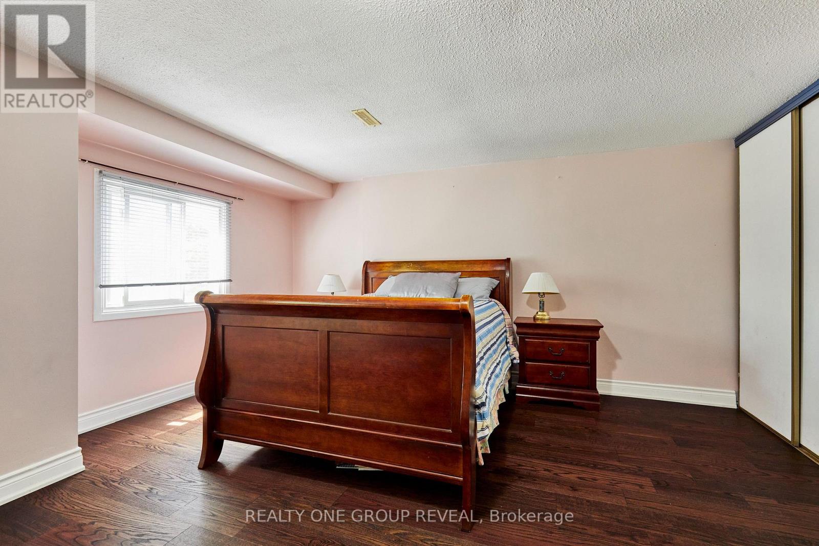 1374 EVERTON STREET - 13