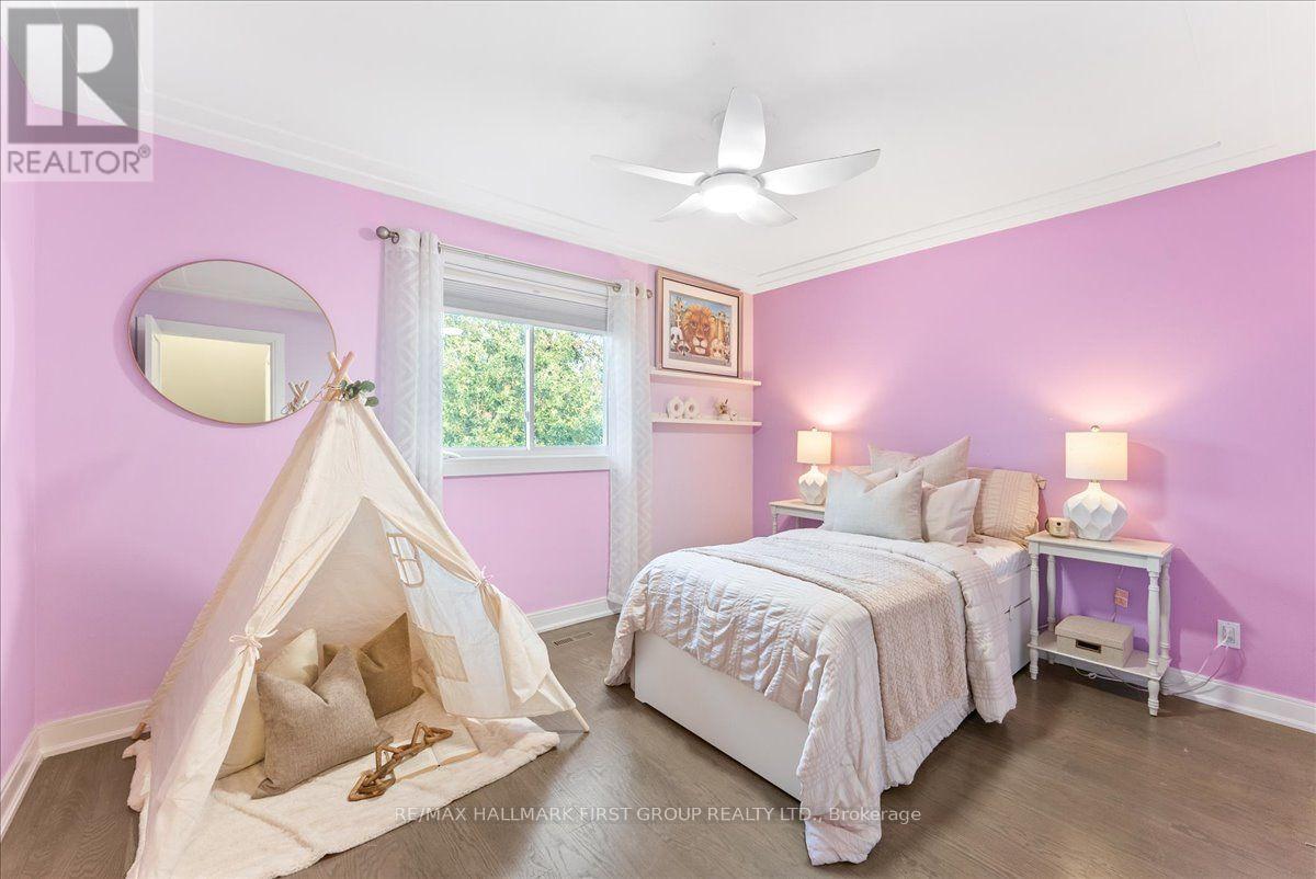 721 LEASIDE STREET - Image 27