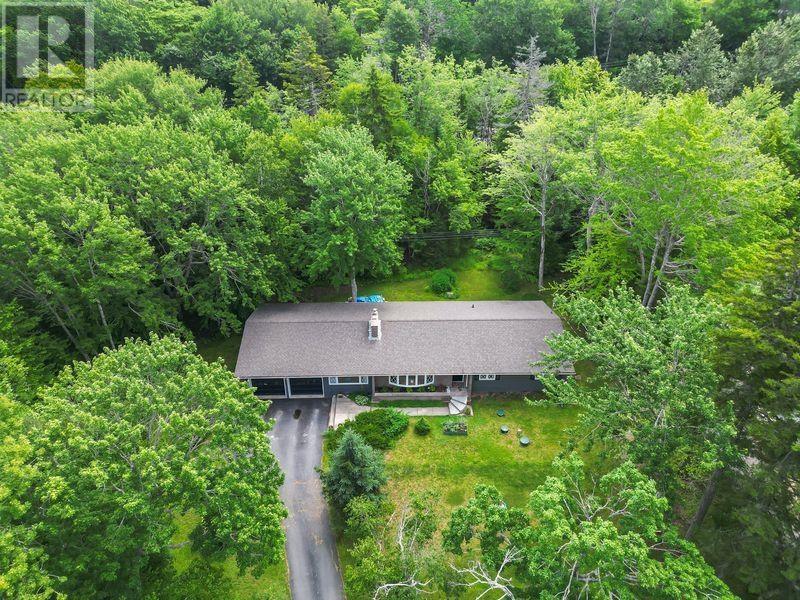 77 Fletcher Drive - 39