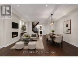 104 Gordon Circle, Newmarket, ON L3Y0C9 Photo 15