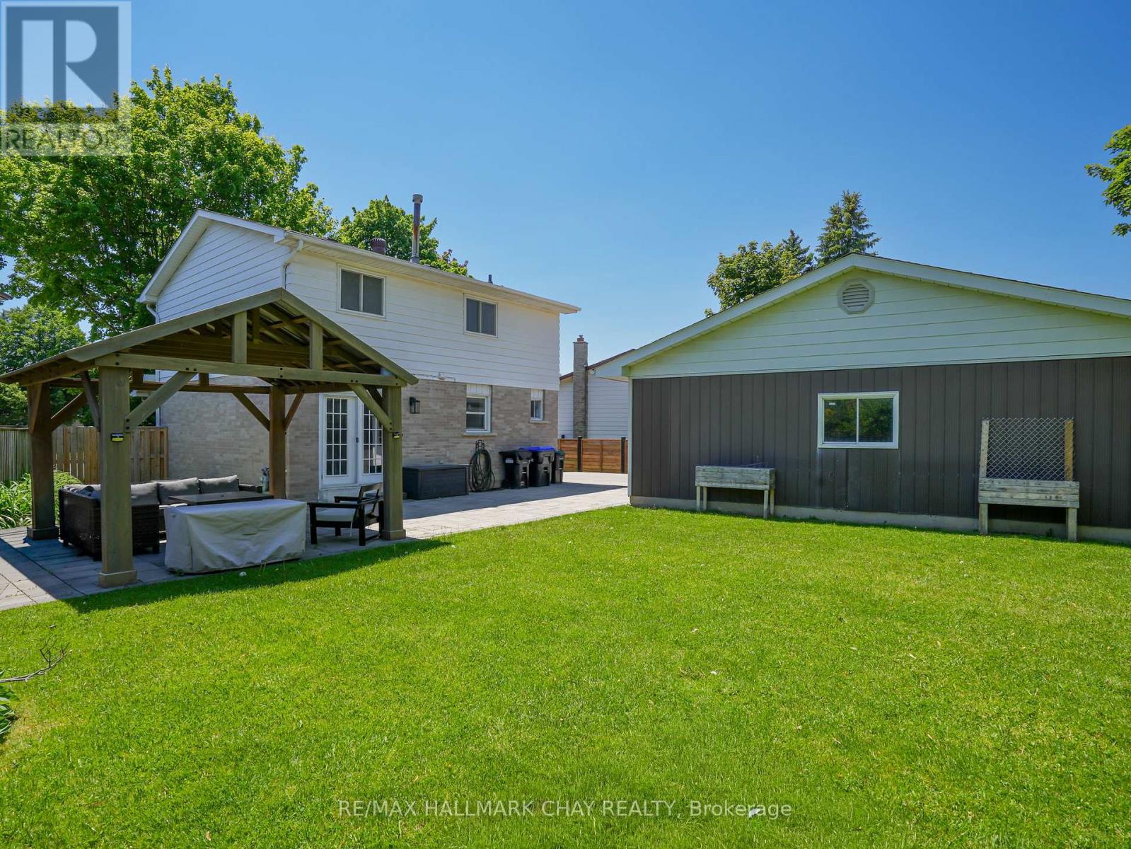 190 MACKENZIE STREET - Image 4