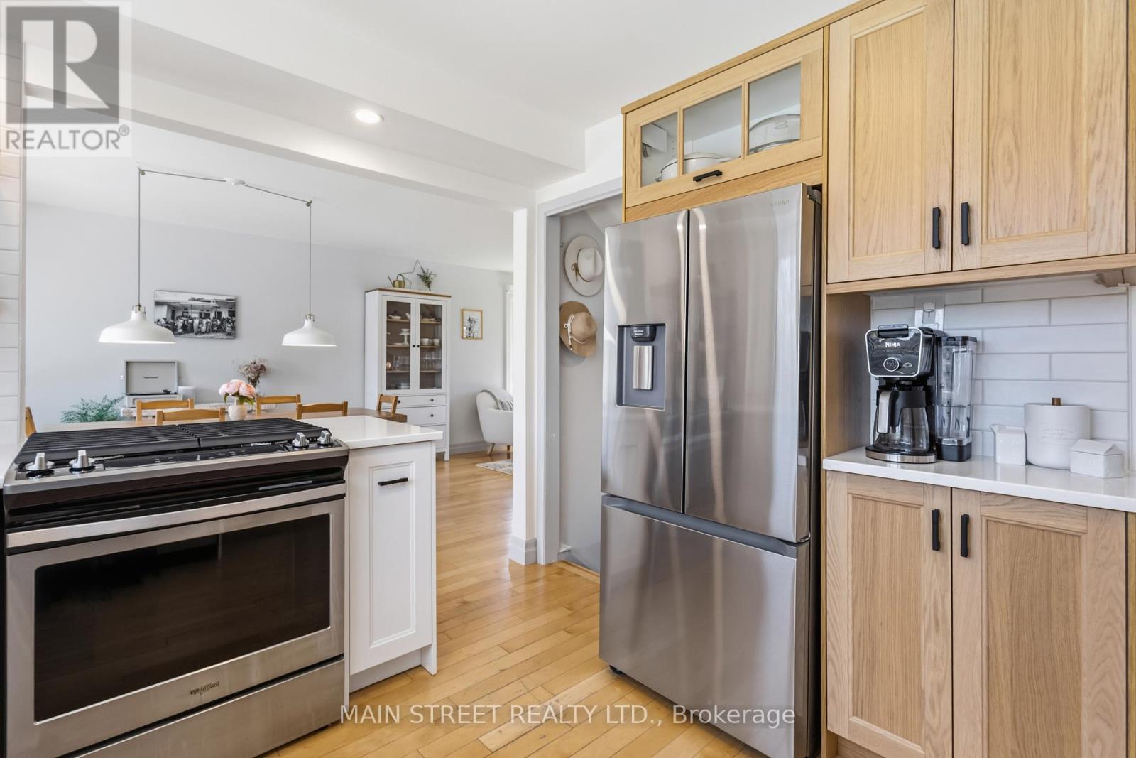 162 MAPLE STREET - Image 15